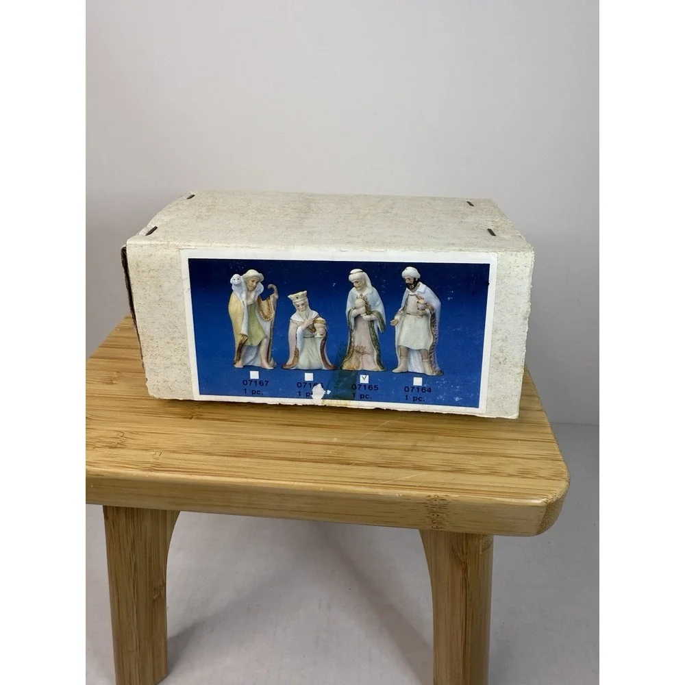 VTG Lefton‎ Wise Men Figurine 1989 